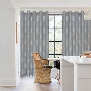 Flora Blockout Eyelet Curtain 165x220cm